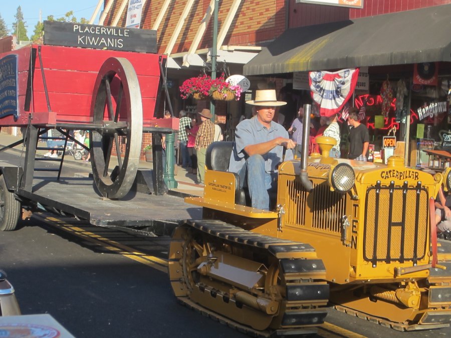 The Kiwanis Float